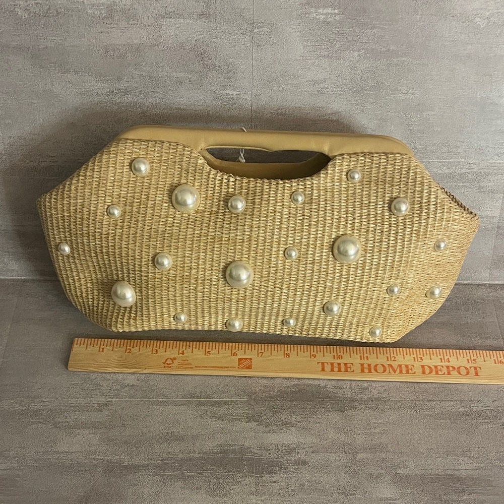 Pearl-Embellished Straw Clutch Bag in Natural - Picture 5 of 9